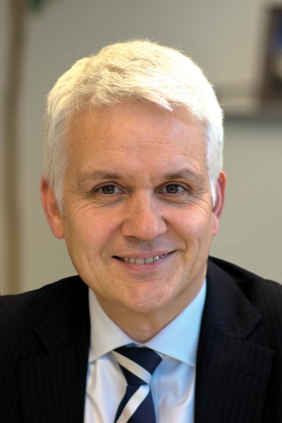 Dr Thorsten Kehe